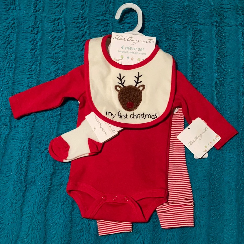 4 piece set with bib